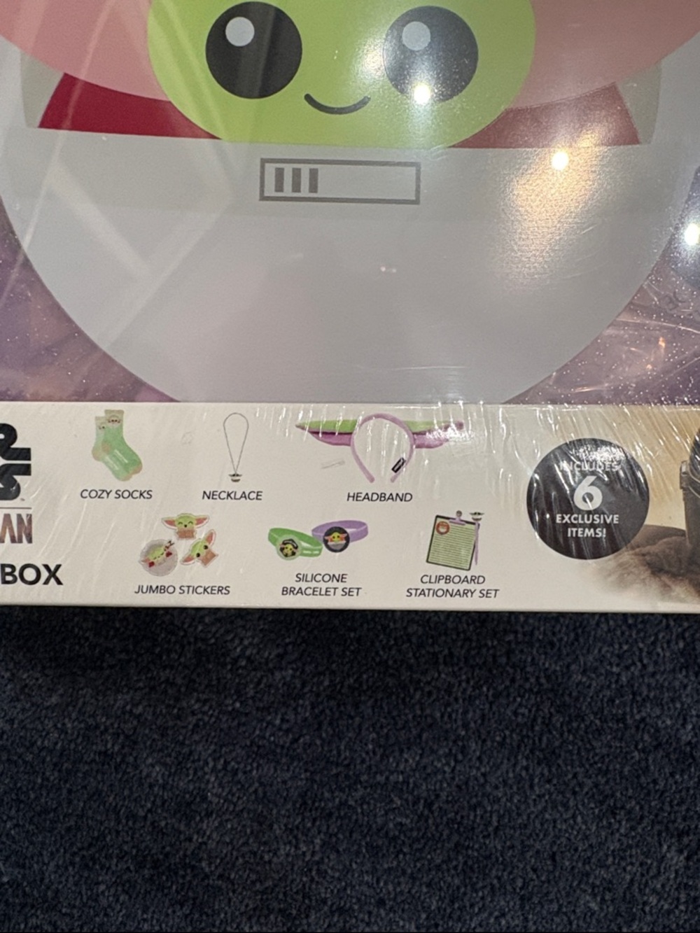 Star Wars Pink Translucent Accessory Box with Green Grogu Face - Picture 2 of 4